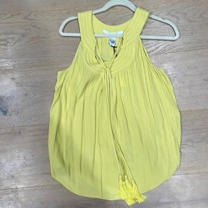 Diane Avon Furstenberg top